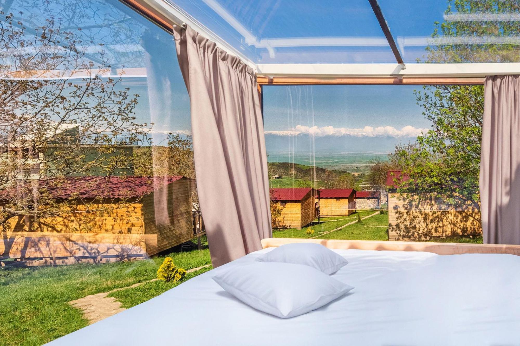 Villaggio Mirzaani Resort Siğnaği Dış mekan fotoğraf