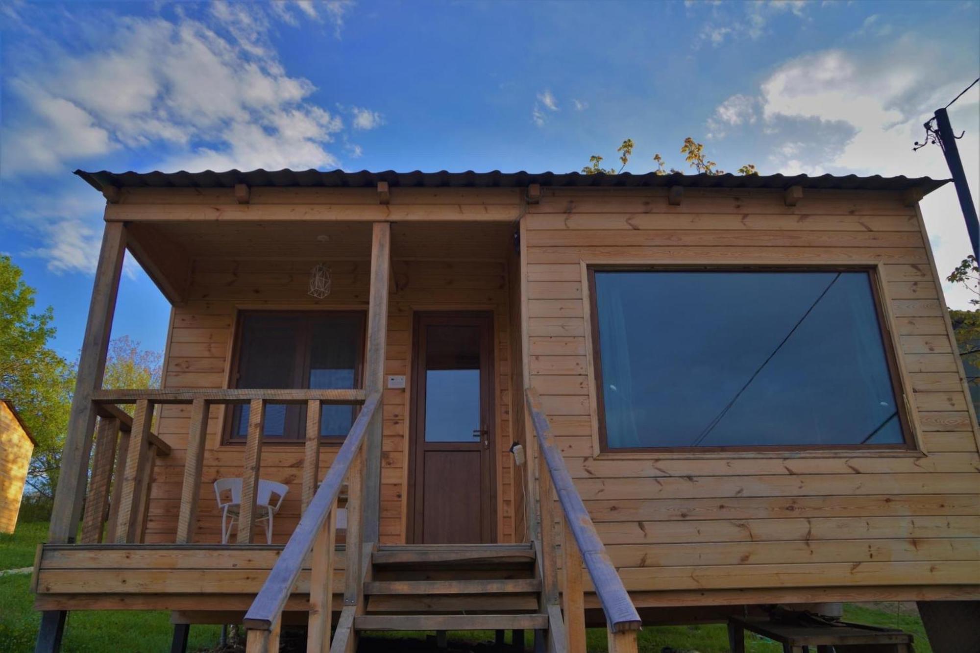 Villaggio Mirzaani Resort Siğnaği Dış mekan fotoğraf