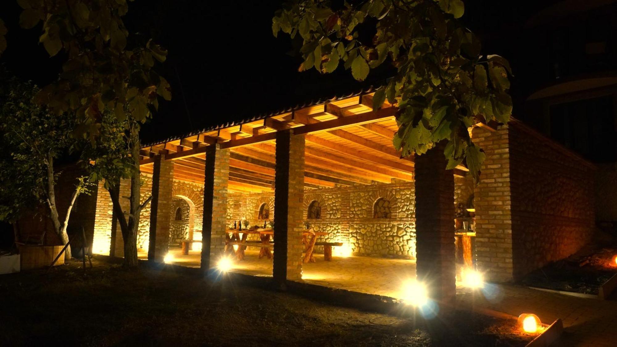 Villaggio Mirzaani Resort Siğnaği Dış mekan fotoğraf
